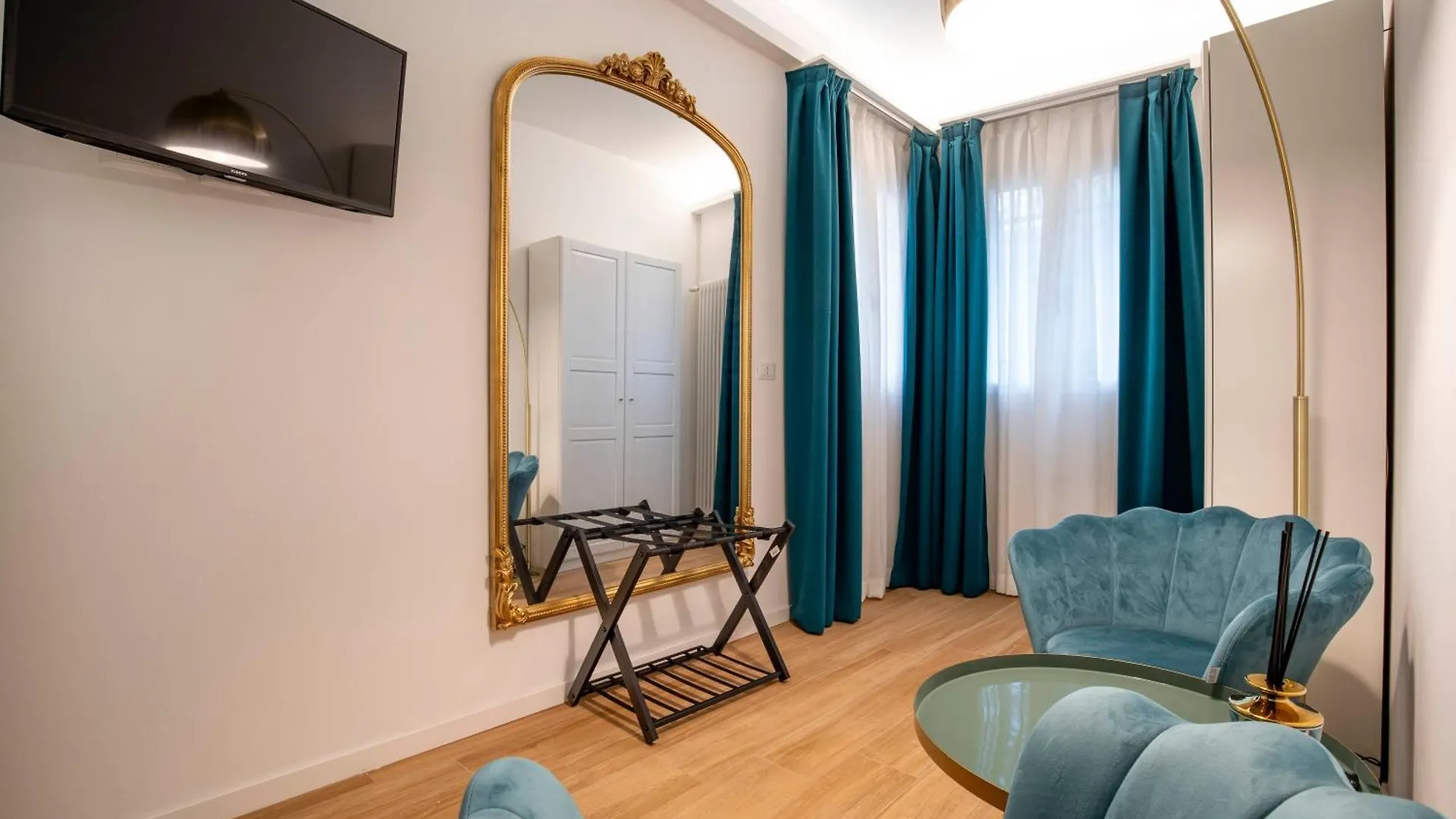 Ca' Naviglio Apartment Venice Homestay