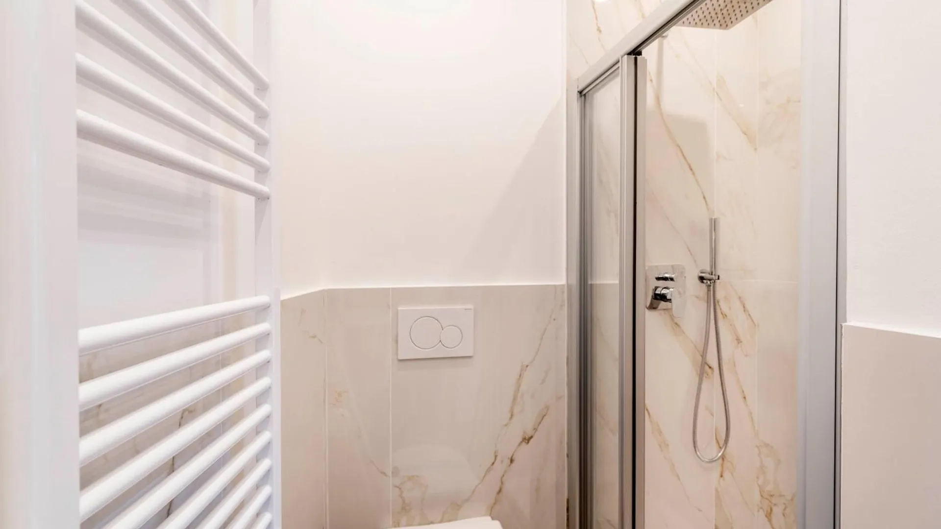 Ca' Naviglio Apartment Venice Homestay