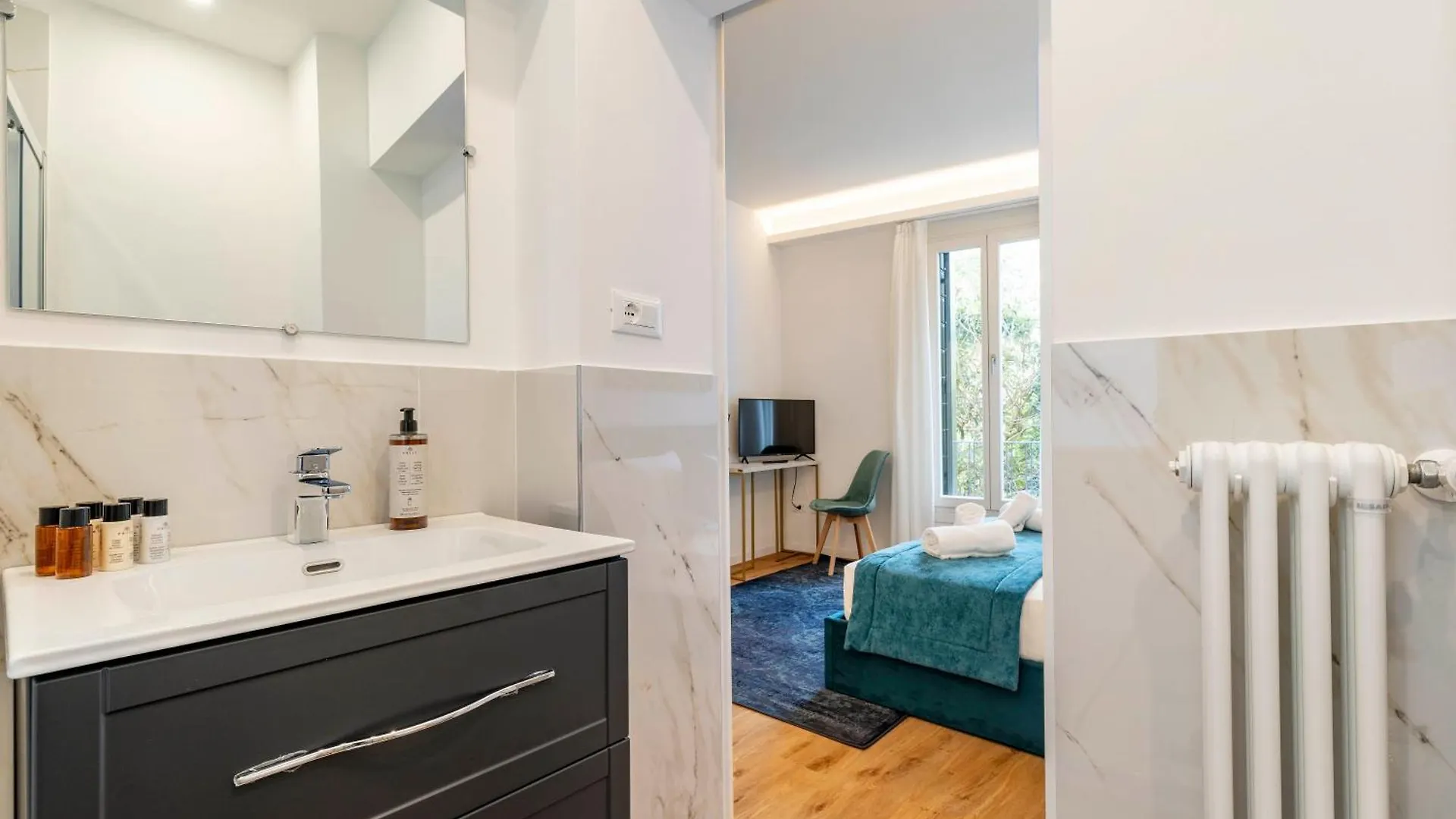 Homestay Ca' Naviglio Apartment Venice