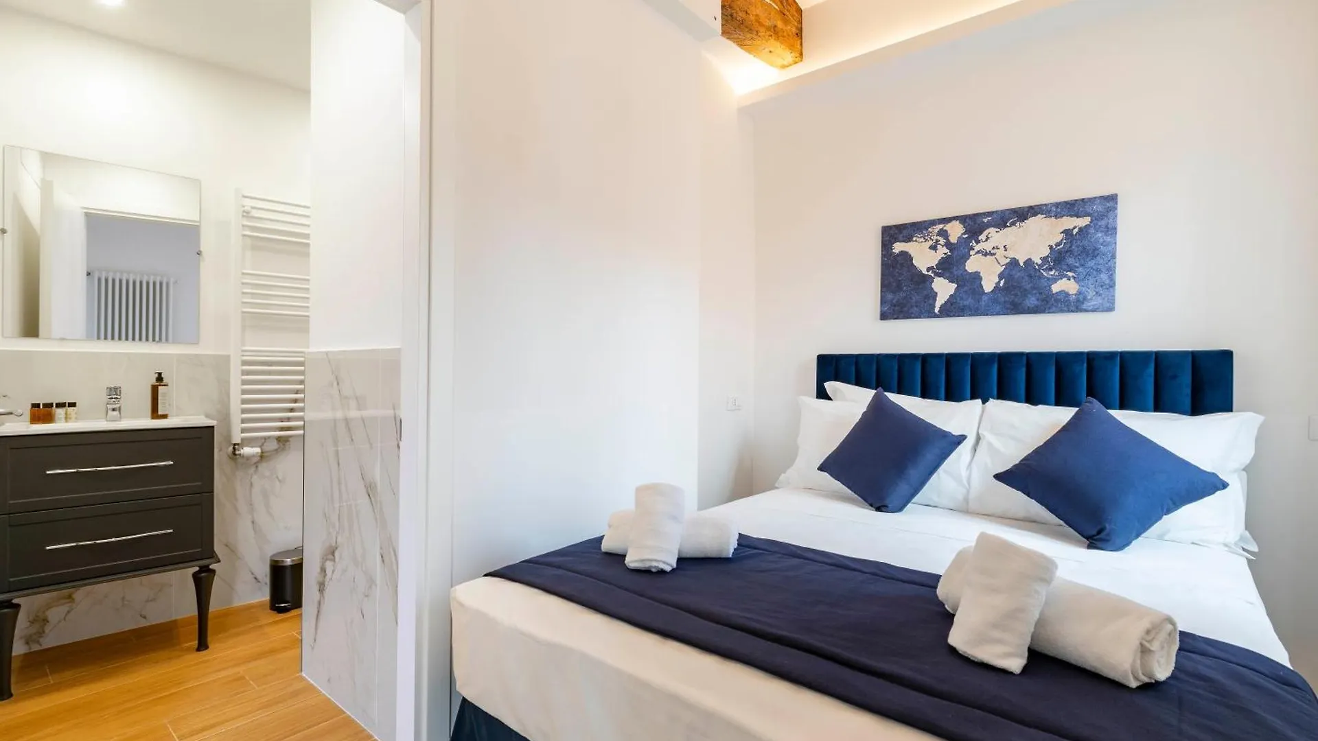 Ca' Naviglio Apartment Venice Homestay